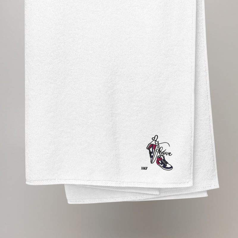 Jordan 1 Atmosphere Bubble Gum Valentine Embroidered Premium Cotton Towels